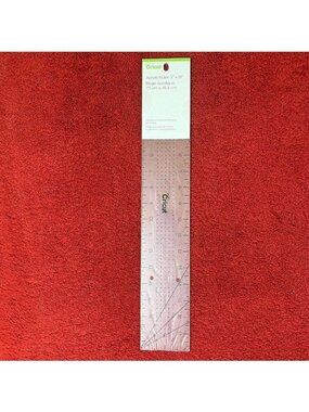 NEW SEALED CRICUT 3"X18" ACRYLIC RULER!